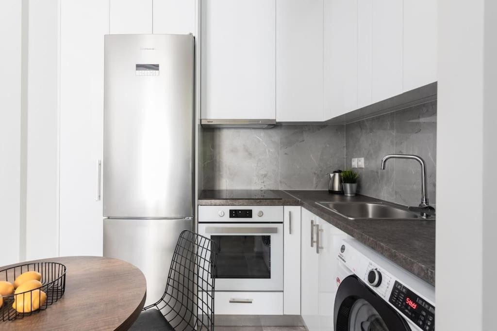 Sublime 1Br Apartment In Koukaki By Upstreet Атина Екстериор снимка